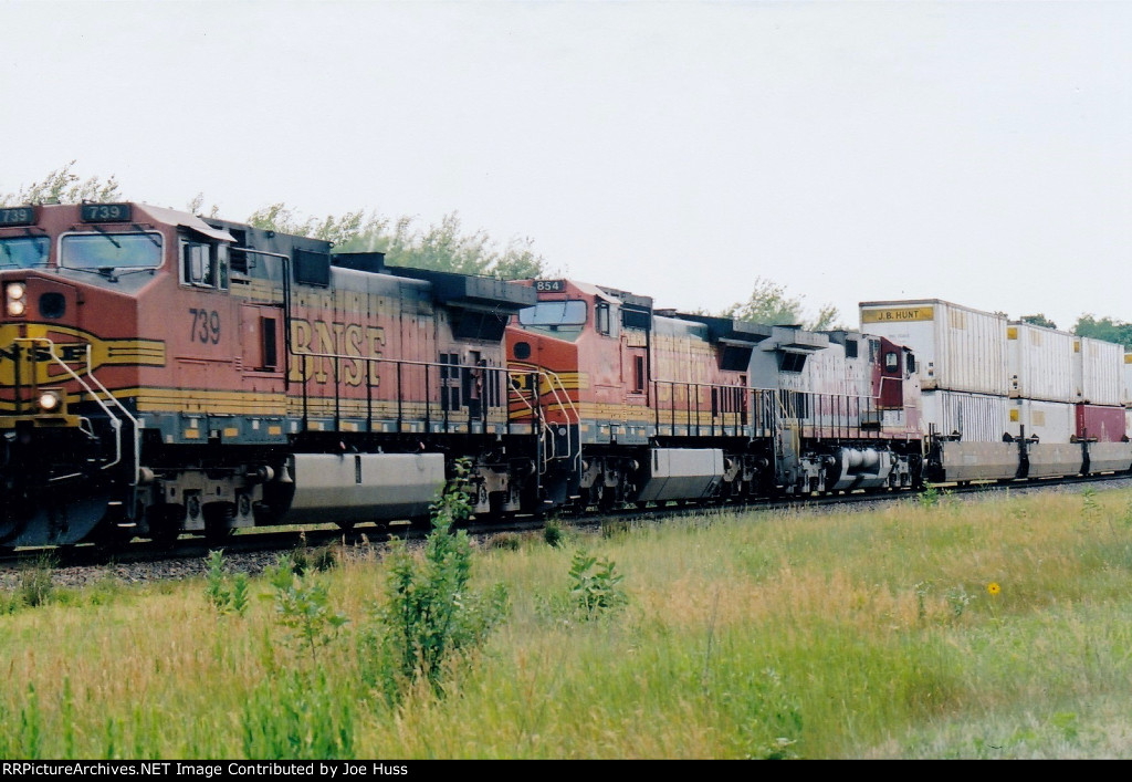 BNSF 739 East